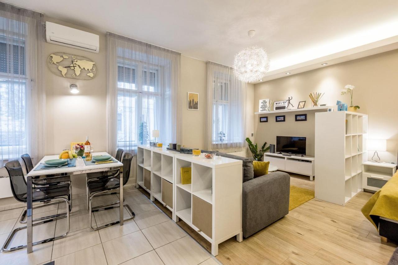Pearl In The Heart Of The City Будапеща Екстериор снимка