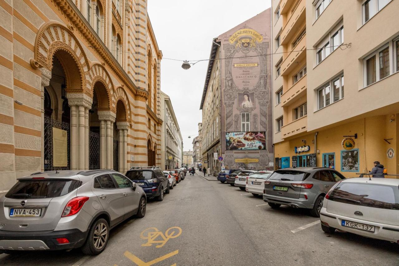 Pearl In The Heart Of The City Будапеща Екстериор снимка